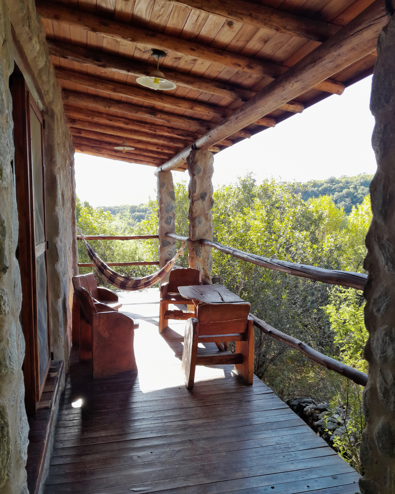 Merlín gastronomía. arte. hospedaje